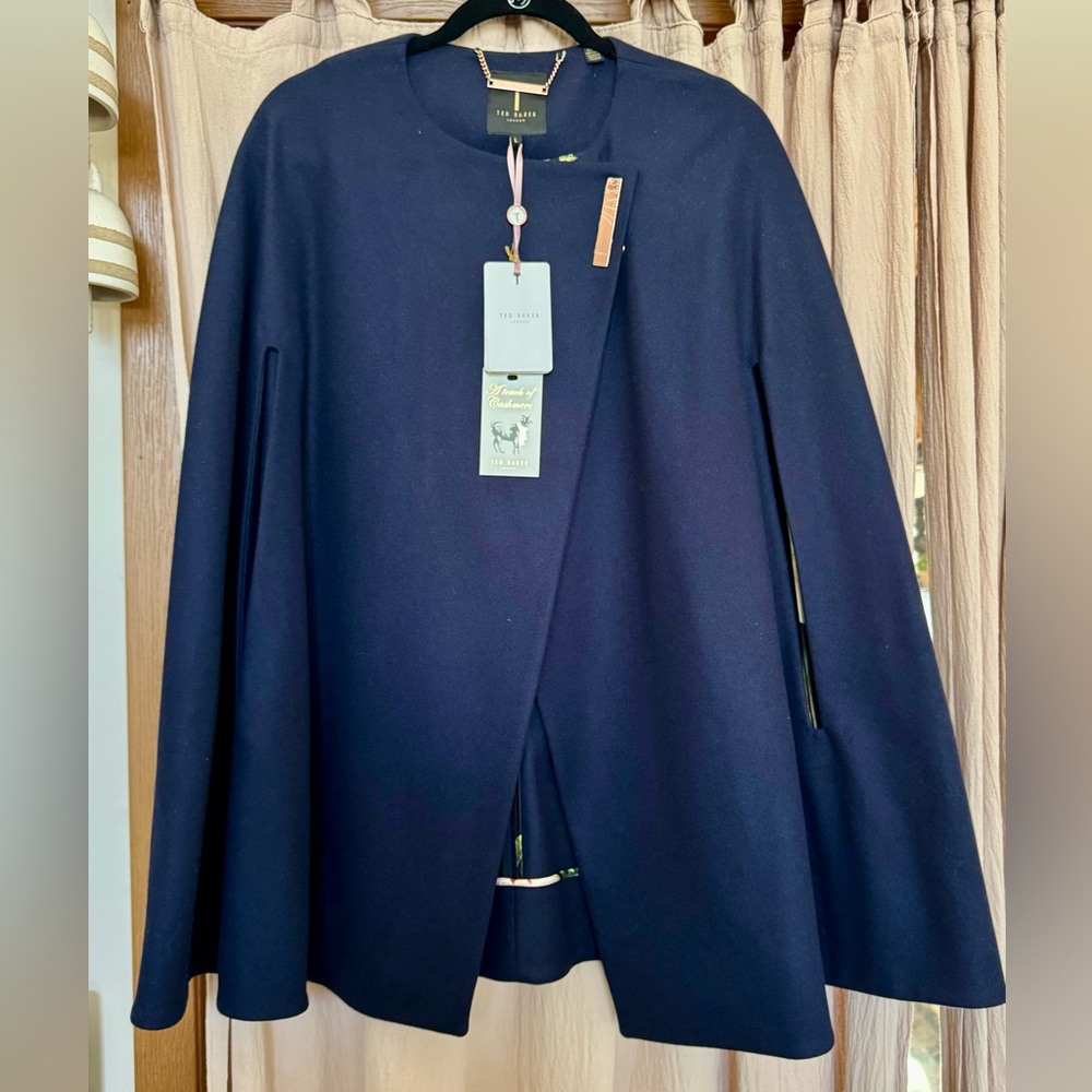 Ted Baker London Minimalist Cape in Navy Size Large